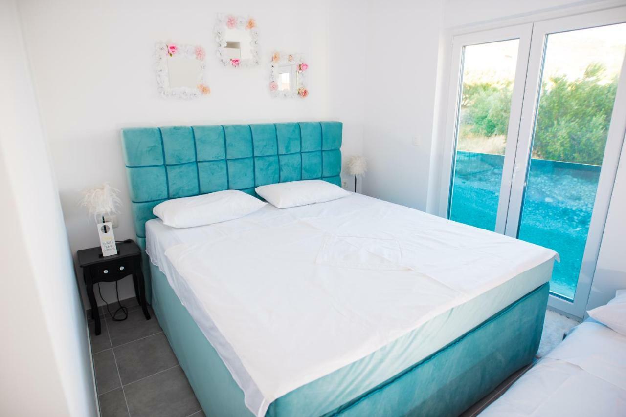 Apartment Mikulic Макарска Екстериор снимка